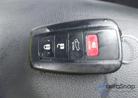 2020 Toyota Highlander Xle from USA, damaged, VIN 5TDHZRBH9LS505004